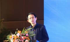 年會策劃：活動公司：活動策劃：飛揚天下CEO崔凱在現場路演資料